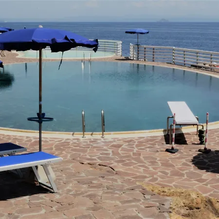 Hotel apartamentowy Allegroitalia Elba Capo D'arco 3*